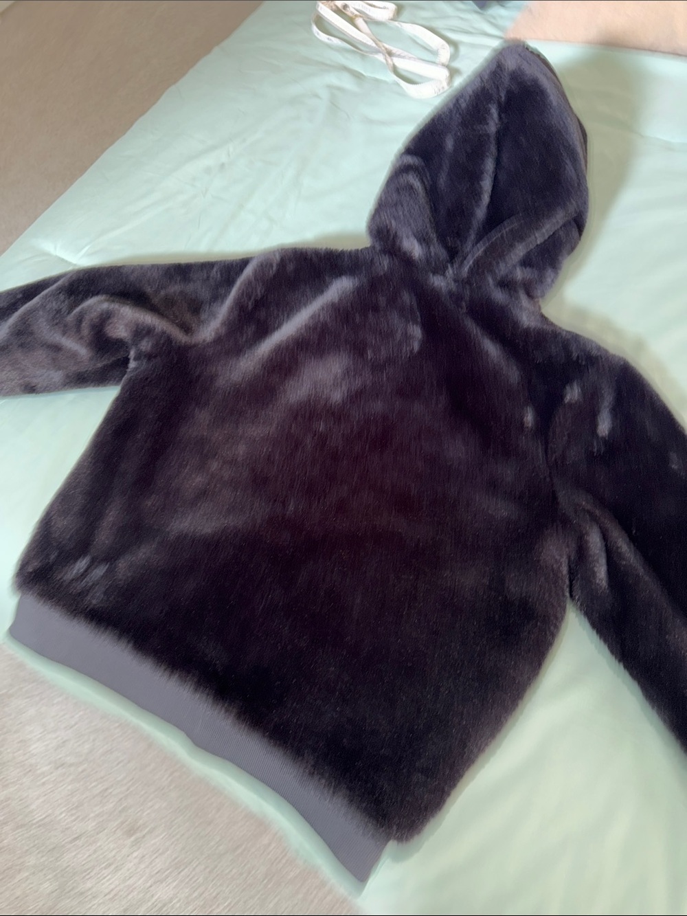 Athleta Black Faux-Fur Hooded Zip Jacket small - Picture 6 of 6